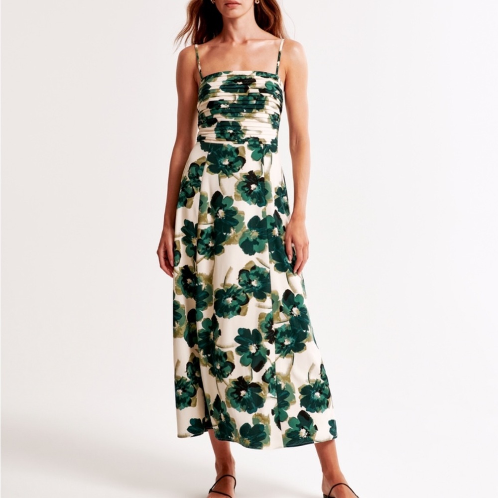 The A&F Emerson Crepe Midi Dress
